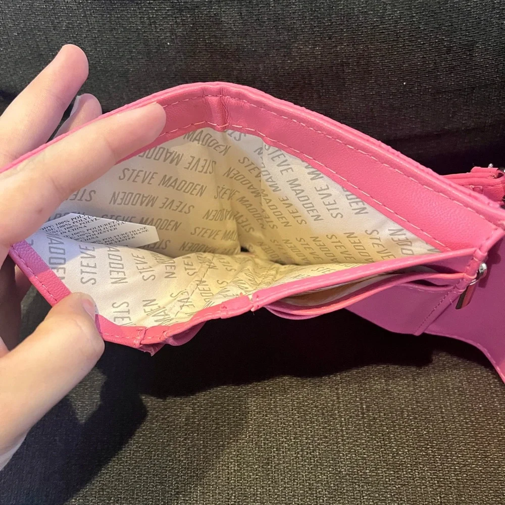 Steve Madden Embossed Pink Wristlet